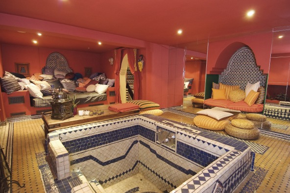 the-Moroccan-themed-bedroom