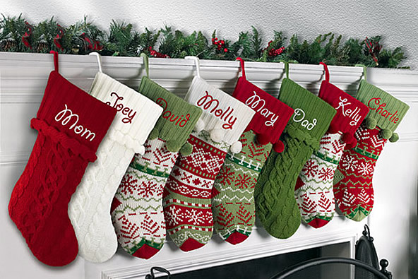 11 Christmas Products That Interior Decorators Love For Your Home