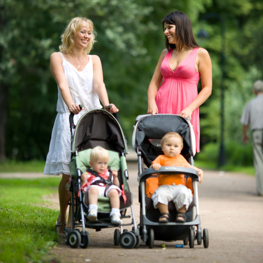 Make Your Little-One Comfortable With Best Selection Of Pushchair!!