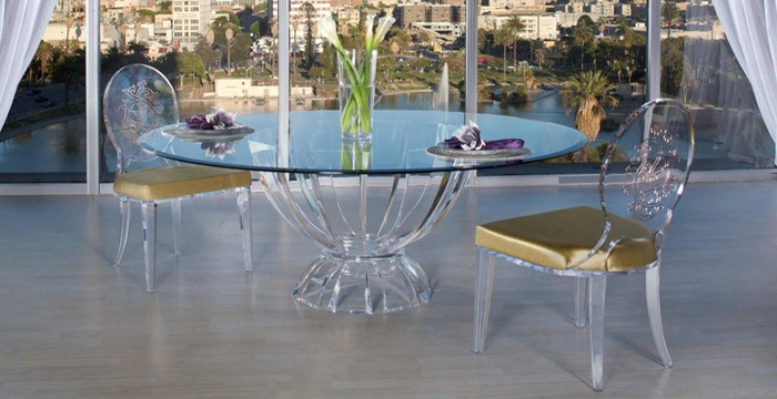 Decoration Ideas With Acrylic Furniture