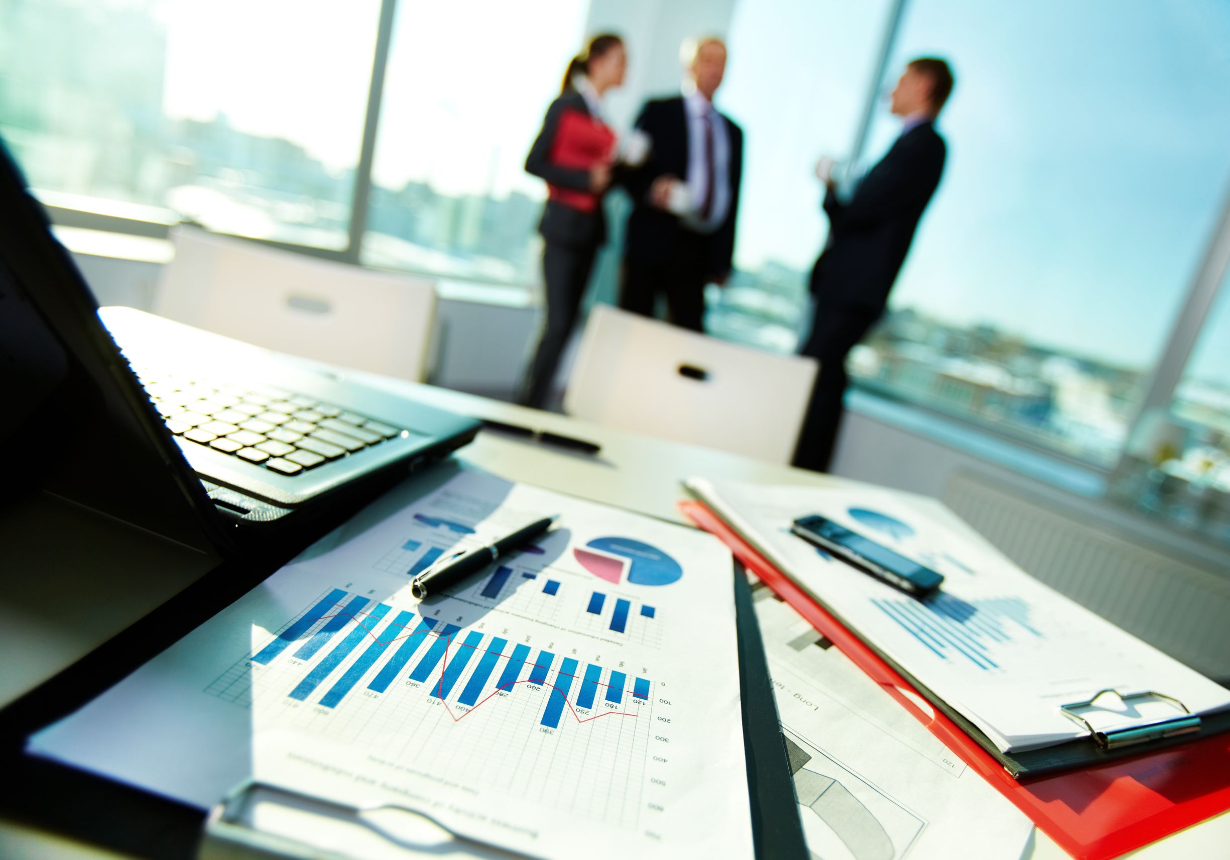 Seeking Professional Helps From Charted Accountants To Manage Your Finances. 